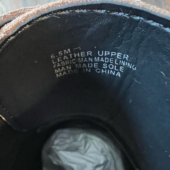 NWT Gianni Bini Leopard Suede Leather Lug Sole Zipper Front Combat Boot Size 6.5 - Picture 15 of 16